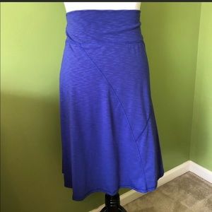 Orvis royal blue travel midi skirt